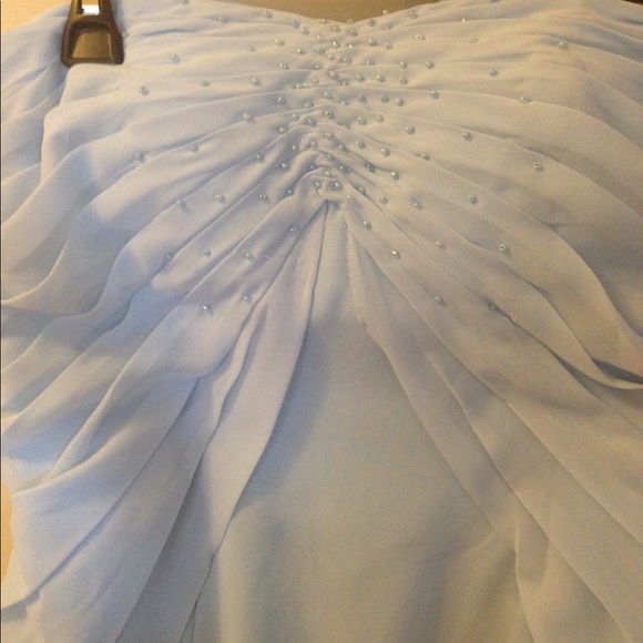 🌺 Custom made inspired by Angelina Jollie🌺 - Picture 2 of 3